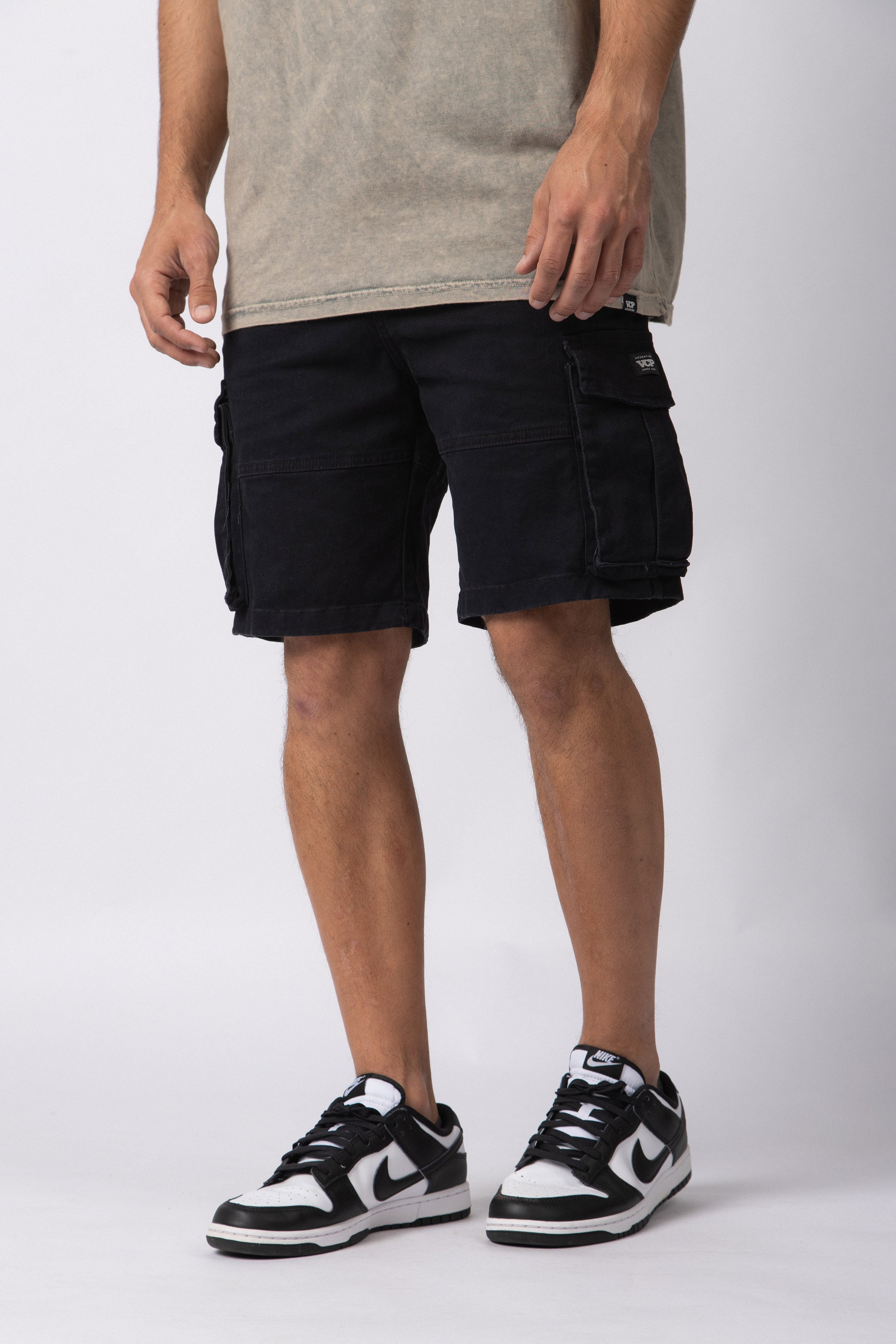 BERMUDA CARGO AURA NEGRO