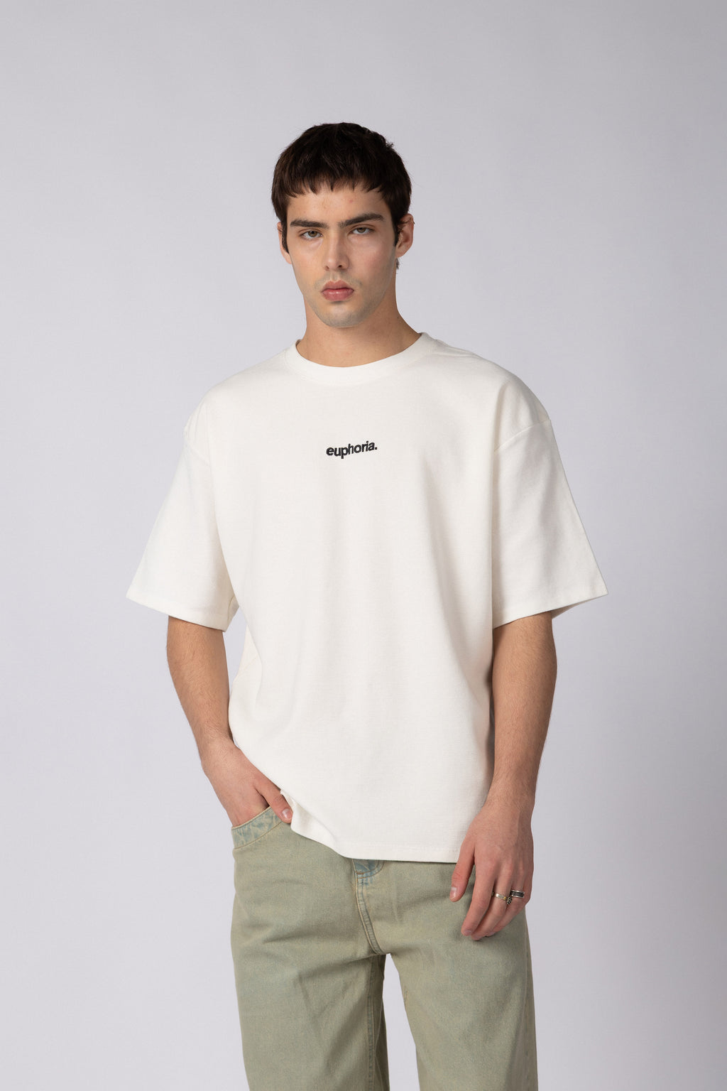 REMERA OVER HANA EUPHORIA CRUDO